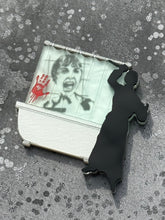 Load image into Gallery viewer, Shower Scene Brooch