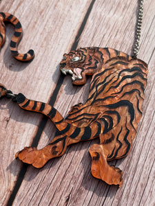 New ROAR Statement Necklace
