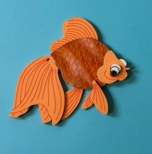 Load image into Gallery viewer, Gold Fish Brooch