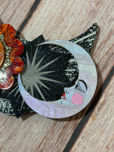 Load image into Gallery viewer, Sun &amp; Moon insert (Will require an interchangeable necklace plate to be wearable)