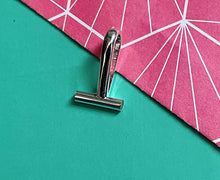 Load image into Gallery viewer, Brooch converters